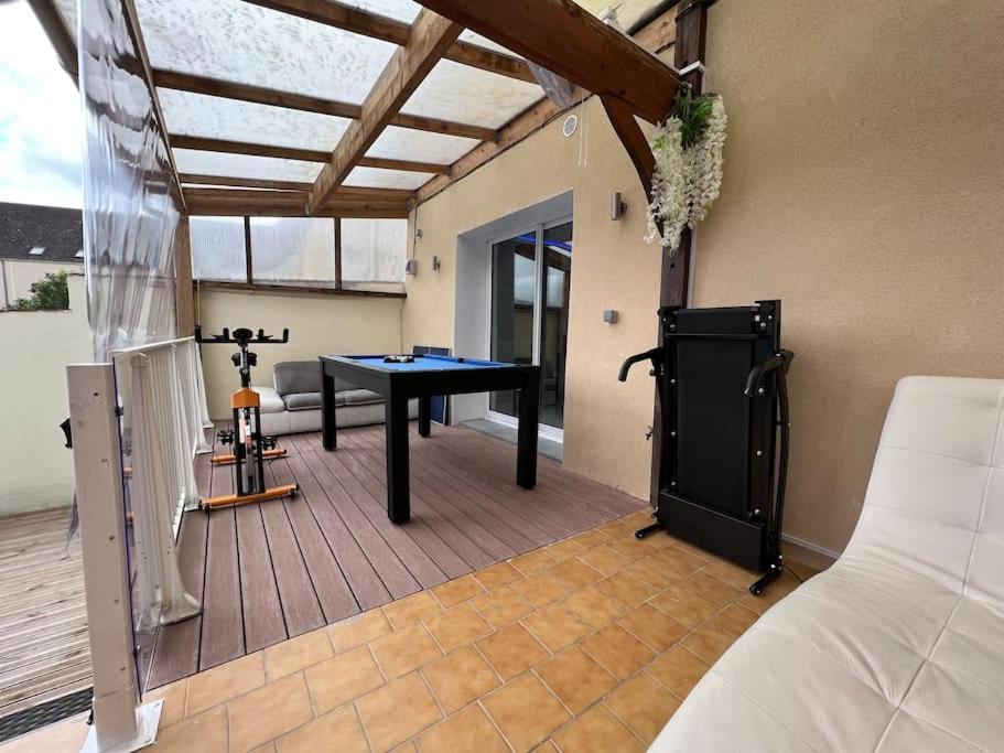 Kings Villa Near Disneyland Reserved Only For Family With Kids Saint-Germain-sur-Morin Kültér fotó