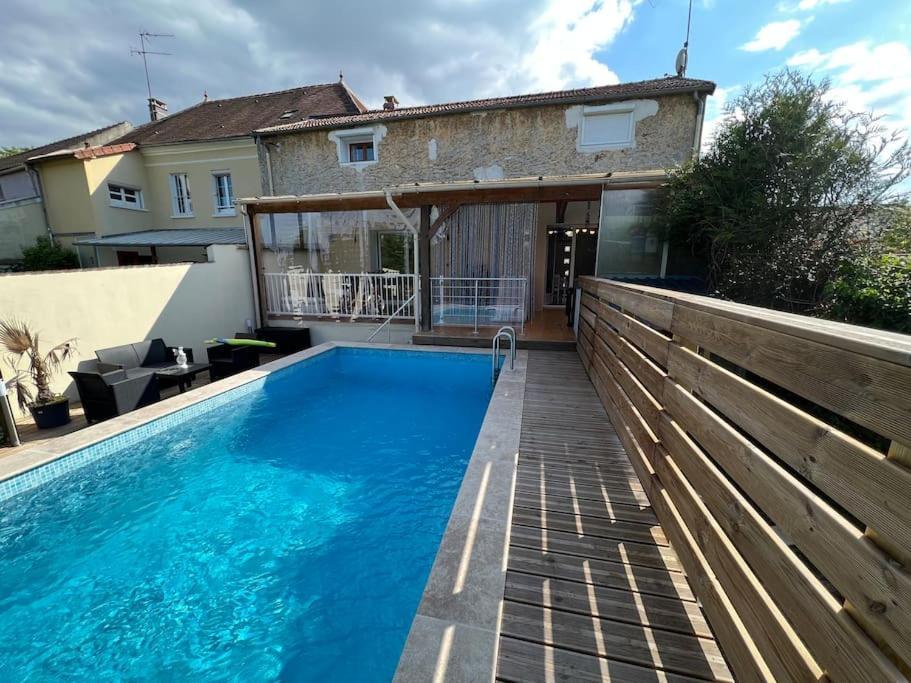 Kings Villa Near Disneyland Reserved Only For Family With Kids Saint-Germain-sur-Morin Kültér fotó